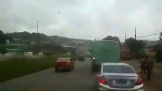 Сверхбыстрые мусорщики - смотреть видео (1:05)