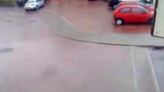 Суровый гололёд - смотреть видео (0:35)