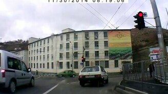 Верное окончание тупого поединка - смотреть видео (1:17)