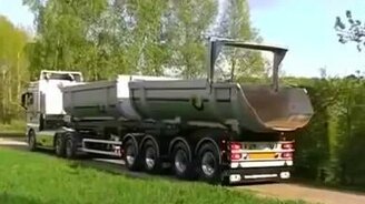 Грузовик с трансформирующимся прицепом - смотреть видео (2:47)