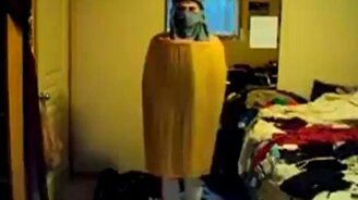 Террористка-маджахедка - смотреть видео (0:44)