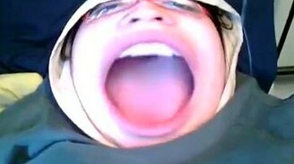 Опера с кривой рожей - смотреть видео (1:45)