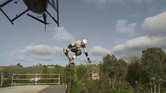 Рисковые экстремалы и адреналиновые трюкачи - смотреть видео (5:03)