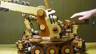 Деревянный кран - смотреть видео (2:03)