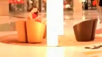 Загляделись на девушек - смотреть видео (0:58)