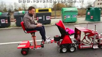 Это он сыну подарок сделал или себе? - смотреть видео (1:58)