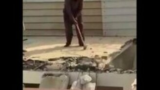 Неудачный день у строителя - смотреть видео (0:22)