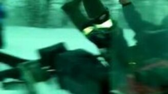 Сидя нельзя стрелять! - смотреть видео (0:27)