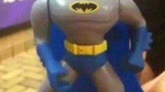 Странная игрушка - смотреть видео (0:20)