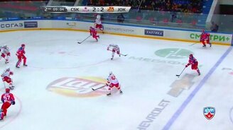 Как хоккеист застрял - смотреть видео (0:54)