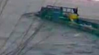 Подводная поездка на грузовике - смотреть видео (1:05)