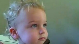 Совсем юный поклонник - смотреть видео (1:51)