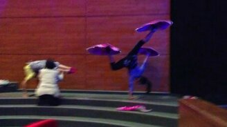 Девушка-грибок - смотреть видео (0:55)