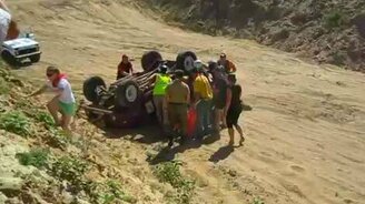 Экипаж первернулся, но не сдался - смотреть видео (1:16)