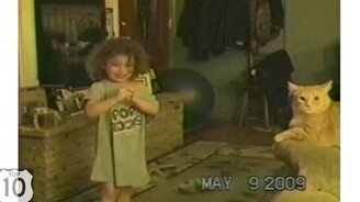 Приколы с детишками и кошками - смотреть видео (1:59)