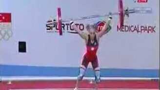 Штангой в судью - смотреть видео (1:18)