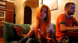 Парню нравится, как она поёт - смотреть видео (2:21)