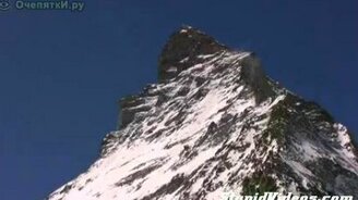 В захватывающем свободном полёте - смотреть видео (4:21)