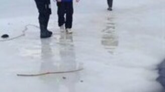 Урок физкультуры в Швеции - смотреть видео (0:37)