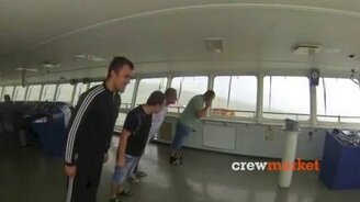 Суровый морской танец - смотреть видео (1:12)