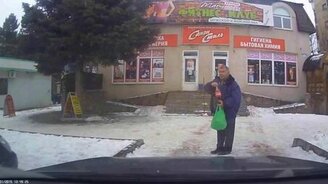 Кока-Кола атакует! - смотреть видео (0:20)