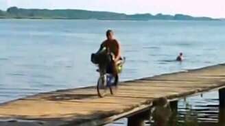 Пацанский велосипед - смотреть видео (0:30)