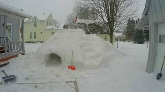 Снежный чум для ребёнка - смотреть видео (1:10)