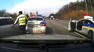 Организованная корейская погоня - смотреть видео (1:59)