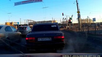 Нерадивая мамаша - смотреть видео (0:29)