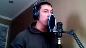 С обработкой голоса и без неё - смотреть видео (1:55)