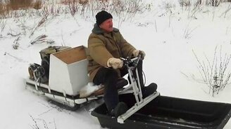 Снегоход-самоделка - смотреть видео (0:53)