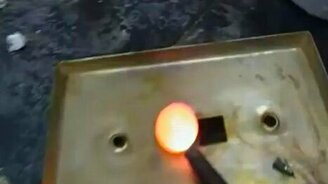 Раскалённый никель против воды - смотреть видео (0:27)