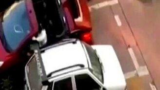 Женское наказание наглого водителя - смотреть видео (1:23)