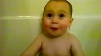 Ребёнок, который никого не любит - смотреть видео (0:31)