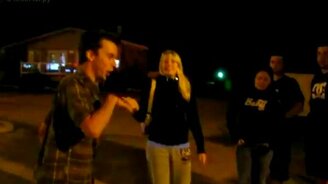 Парень-динозавр - смотреть видео (0:53)