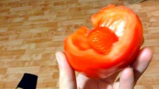 Помидор-клубника - смотреть видео (0:48)