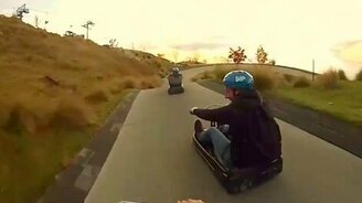 Современный аттракцион для парней - смотреть видео (3:39)