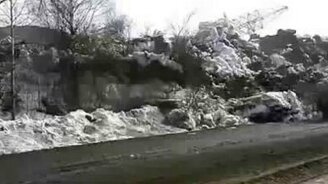 Как выглядит небольшой оползень - смотреть видео (4:10)