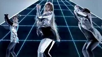 Шокированный котяра и азиатский клип - смотреть видео (0:51)