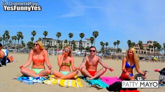 Инструктор по йоге для девушек - смотреть видео (2:11)