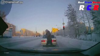 Добрые дела на дороге - смотреть видео (3:22)