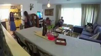 Европа придумала, как побороть интернет-зависимость - смотреть видео (1:42)