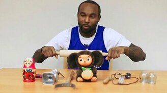 Негр-спортсмен о предметах русского быта - смотреть видео (5:12)