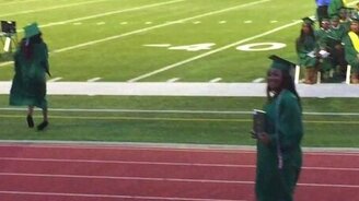 Супернеудобные туфли - смотреть видео (1:05)