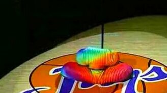 Танец радужного человечка - смотреть видео (4:31)