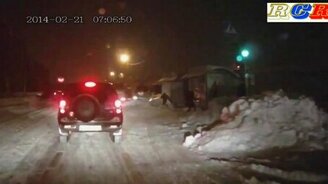 Везунчики на дорогах - смотреть видео (2:52)