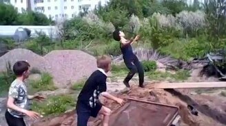 Дворовые акробаты - смотреть видео (1:01)