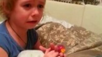 Девочка хочет лифчик - смотреть видео (1:53)