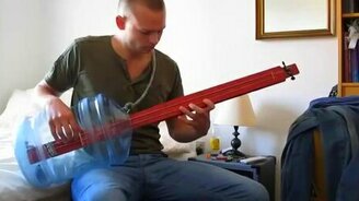 Самодельная бас-гитара - смотреть видео (5:48)