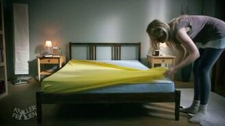 Современная заправка кровати - смотреть видео (1:39)